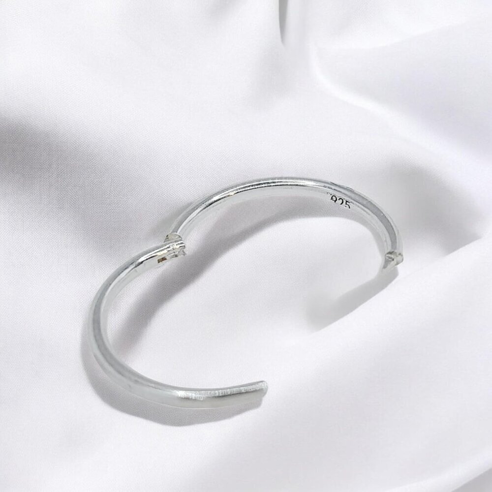 Sterling Silver Hoop Earrings Hypoallergenic Hinged Continuous Wear 8-14mm - Picture 5 of 9